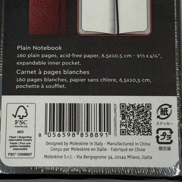 Moleskine Shine Collection Red and White Notebook Factory Sealed 160 pages NWT - Picture 4 of 4